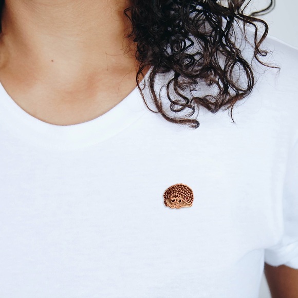 Hedgehog Enamel Pin 🦔 Hedgehogs 🦔 Brooch - Picture 9 of 13